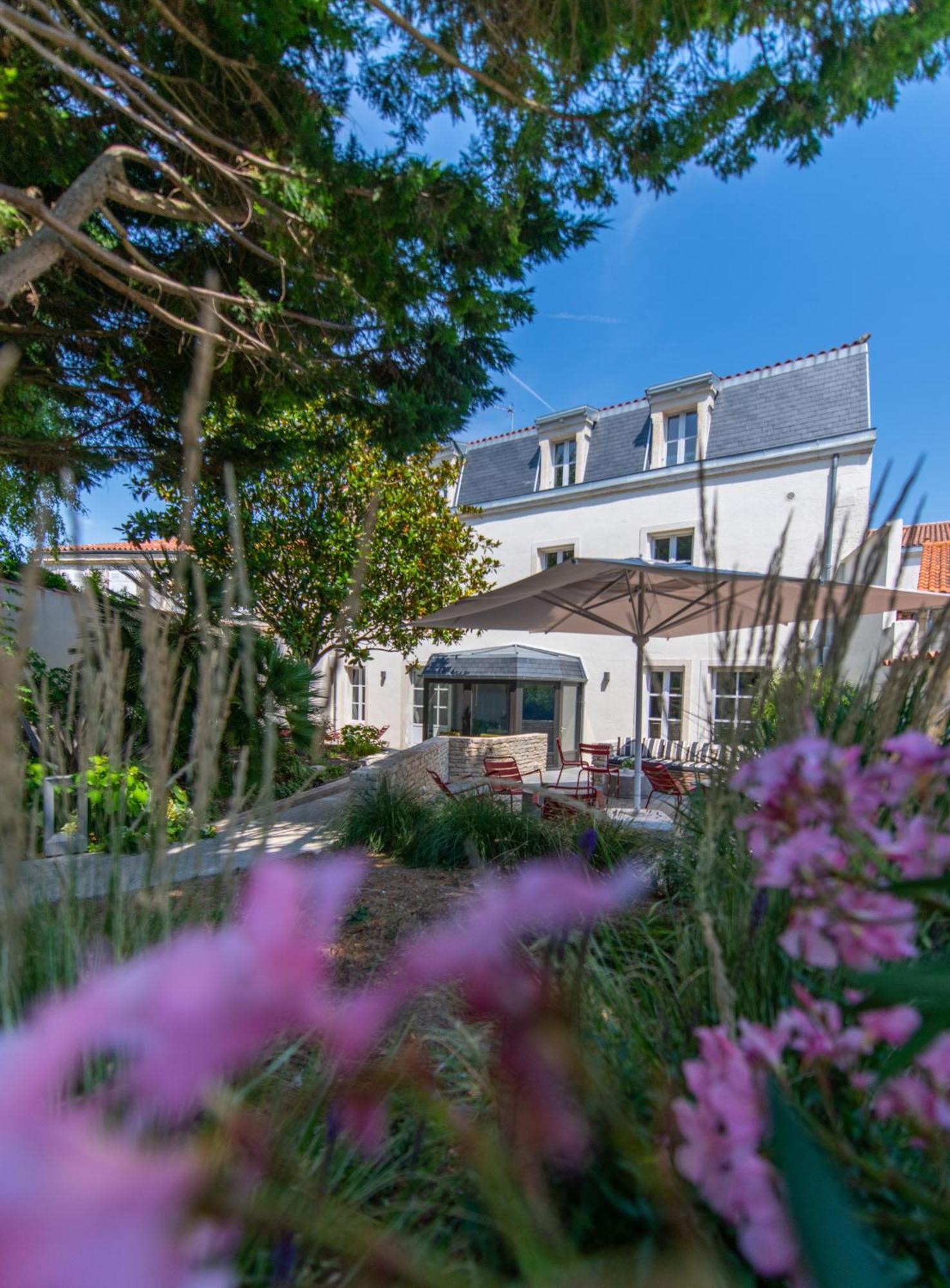 Le Saint-Nicolas La Rochelle  Exterior foto